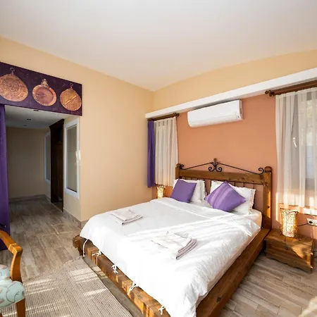 Lissiya Otel